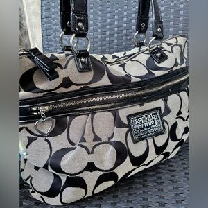 Coach Black & Cream Signature Canvas Shoulder Bag